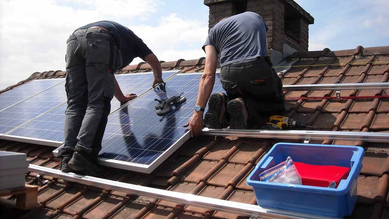 poste,-prestito-anche-per-pannelli-solari-e-fotovoltaici:-i-dettagli