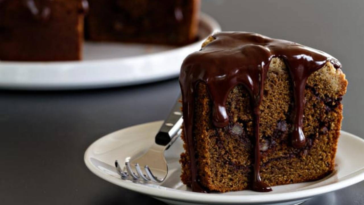 ciambellone-con-cacao,-banane-e-yogurt:-ricetta-facilissima-ottima-sia-a-colazione-che-merenda