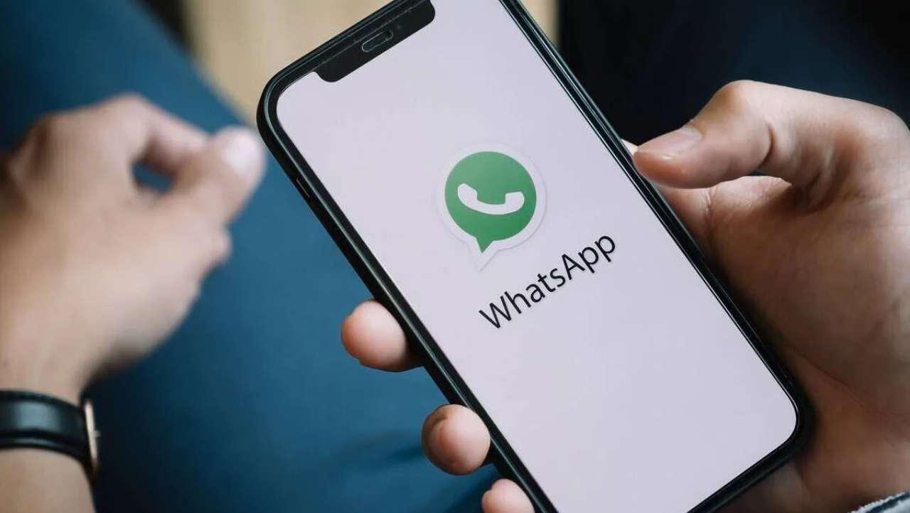 whatsapp,-per-la-versione-ios-di-iphone-arriva-la-possibilita-di-messaggiarsi-da-soli