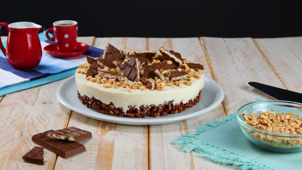 torta-kinder-cereali,-pura-delizia-pronta-in-pochissimi-passaggi.-ottima-anche-fredda