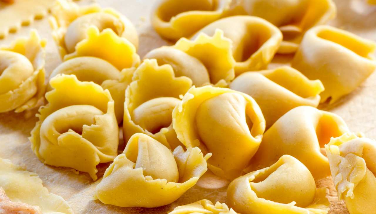 tortellini-di-carne-fatti-in-casa:-ricetta-tipica-bolognese