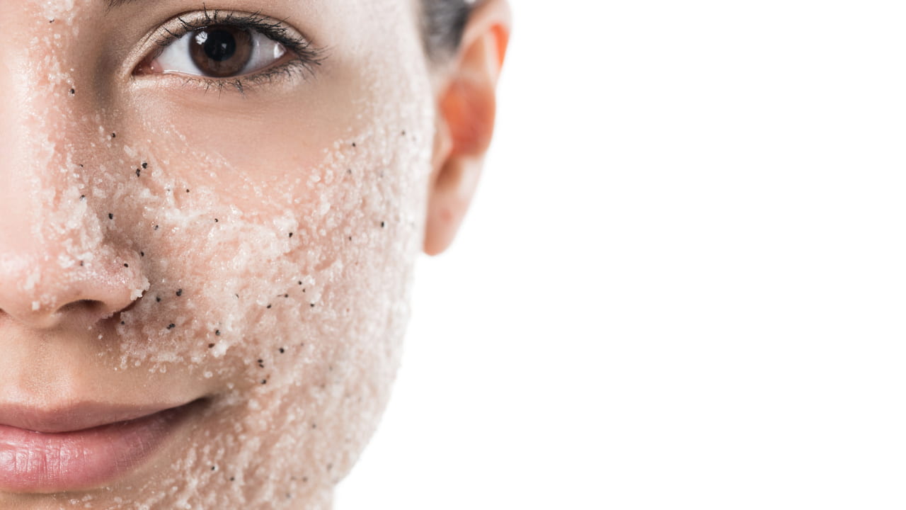 altro-che-spendere-soldi-per-lo-scrub:-con-questo-rimedio-fai-da-te-avrete-una-pelle-stupenda