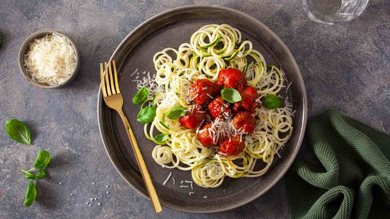 4-ricette-sprint-da-preparare-in-pochi-minuti-e-con-pochissimi-ingredienti:-una-vera-svolta