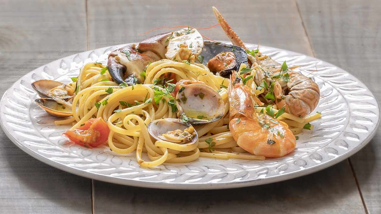 linguine-allo-scoglio:-come-prepararle-in-modo-perfetto-in-poche-mosse