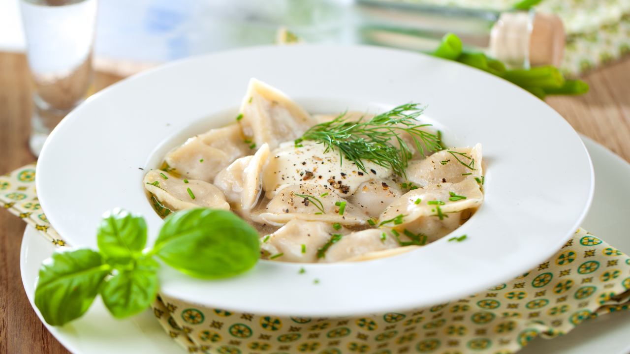 pasta-alla-cenere:-ti-bastano-solo-3-ingredienti-per-preparare-un-piatto-da-leccarsi-i-baffi