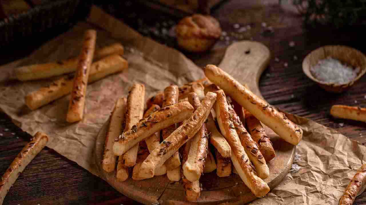 grissini-di-pasta-sfoglia,-preparali-a-natale-e-farai-un-figurone