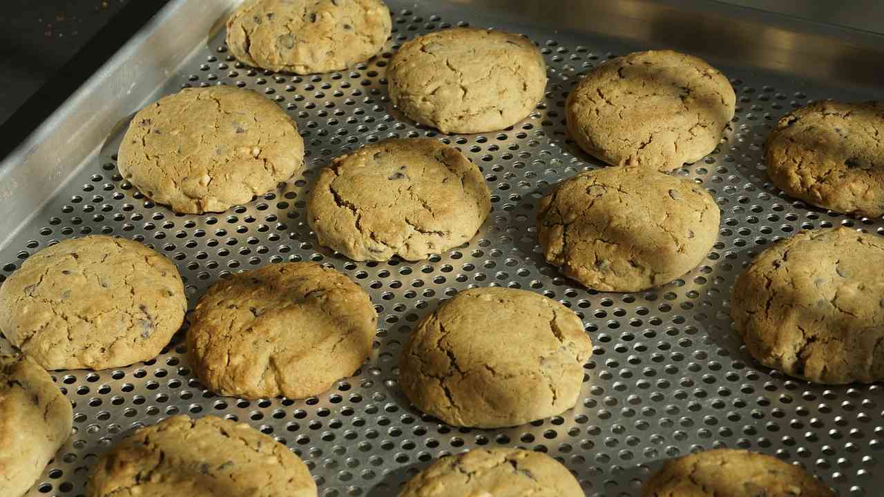 biscotti-di-riso-con-cocco-e-cioccolato-fondente,-ricetta-senza-burro-tutta-da-provare!