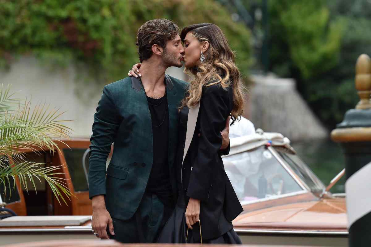 belen-rodriguez-e-stefano-de-martino-festeggiano-la-notizia-|-erano-tutti-in-trepida-attesa