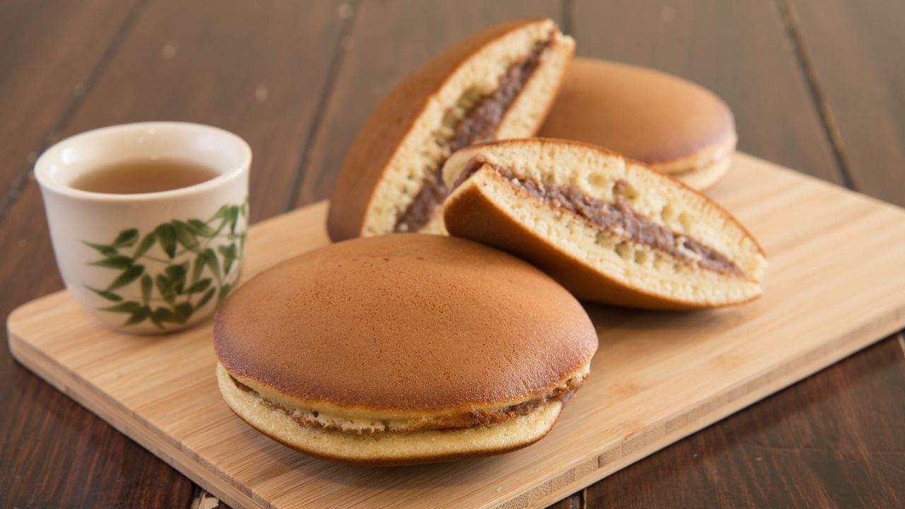 i-dorayaki-piacciono-a-tutti,-grandi-e-piccoli-|-la-ricetta-del-dolce-giapponese-piu-famoso-del-mondo