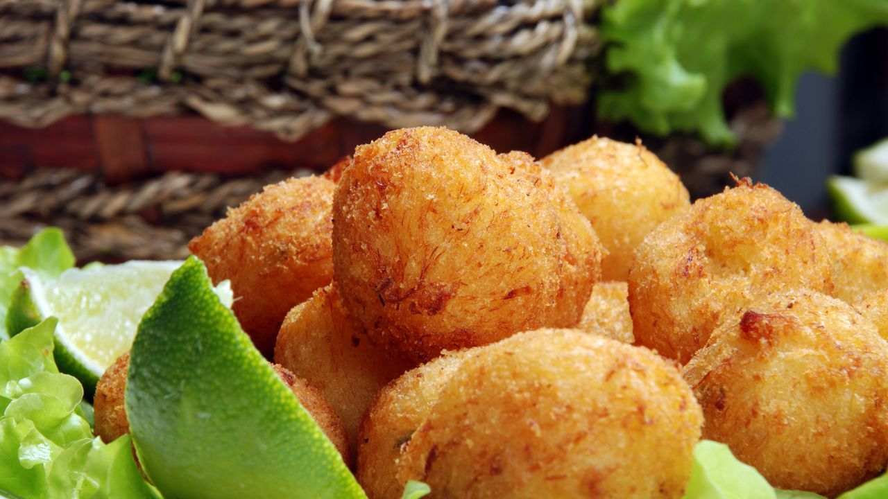 frittelle-di-baccala:-lantipasto-che-non-puo-mancare-al-cenone-di-capodanno|-la-ricetta-sprint