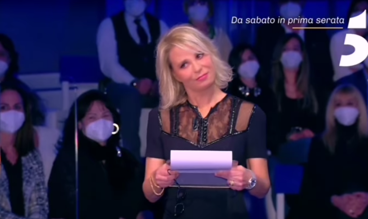 corna-a-ce-posta-per-te:-tradimenti-e-lacrime-nelle-nuove-storie-di-maria-de-filippi