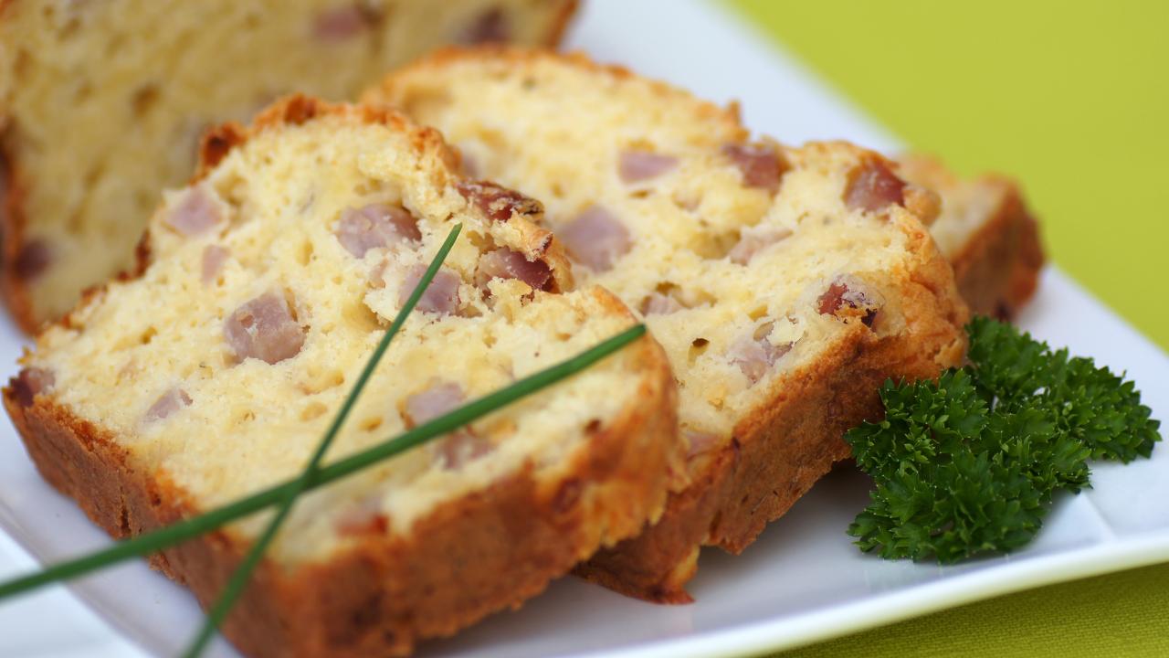 colomba-salata:-la-ricetta-senza-lievitazione-super-facile,-veloce-e-sfiziosa-per-pasqua-e-pasquetta