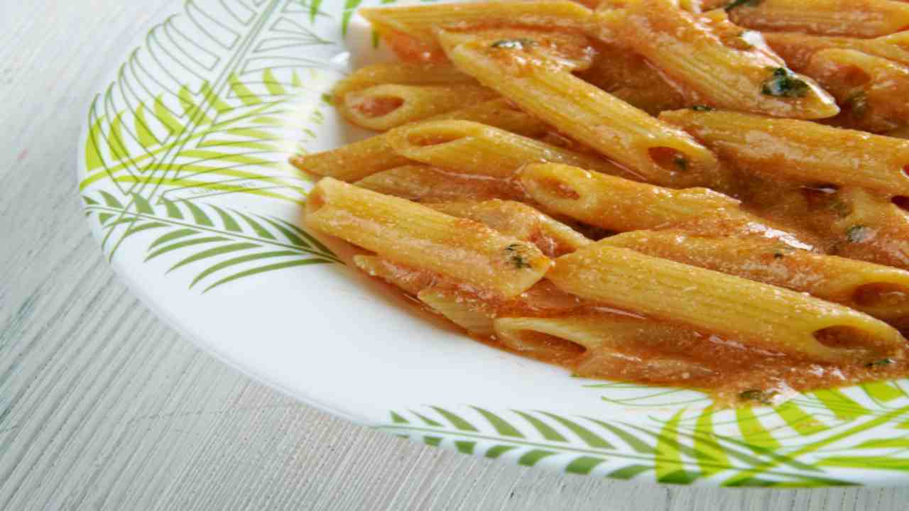 pasta-con-crema-di-peperoni