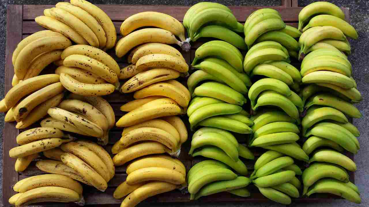 banane:-le-mangi-acerbe-o-mature?-potresti-non-stare-bene,-fai-attenzione