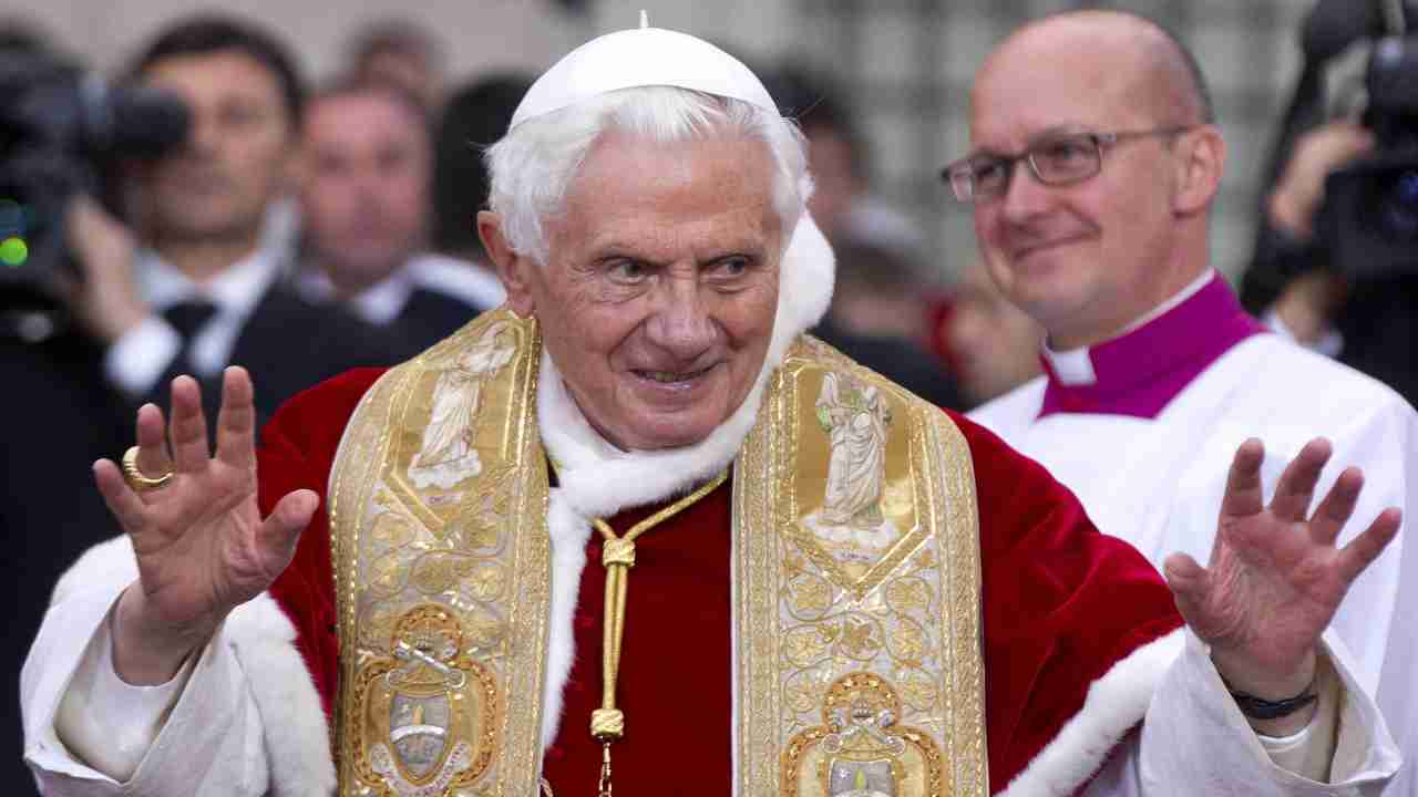 papa-benedetto-xvi,-13-curiosita-davvero-inimmaginabili-su-ratzinger