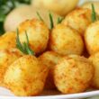 le-palline-di-patate-le-faccio-in-5-minuti-e-senza-cuocere-le-patate,-lapericena-dellultimo-minuto-che-accontenta-sempre-tutti