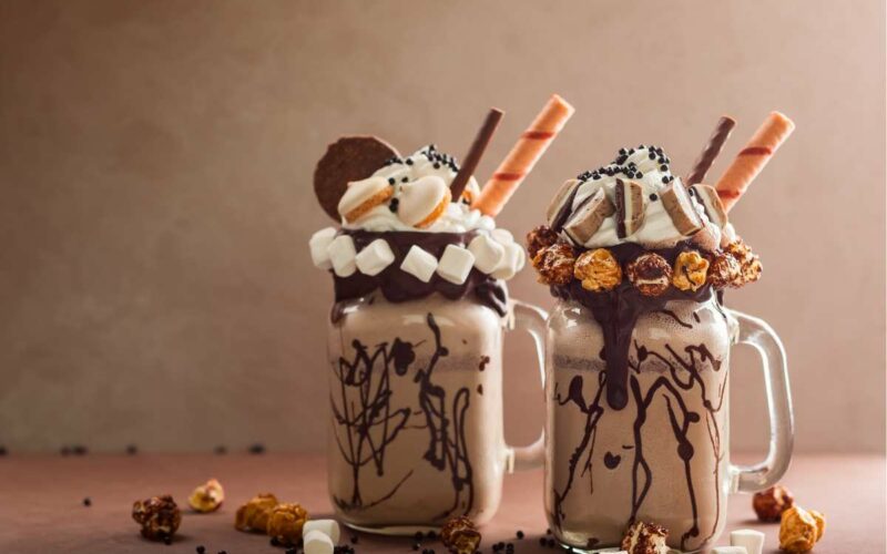 solo-2-ingredienti-per-preparare-il-milkshake-piu-virale-del-momento:-lo-adorano-tutti