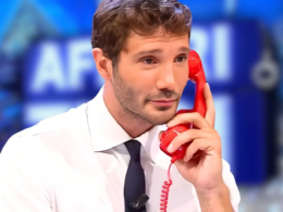 perche-affari-tuoi-con-stefano-de-martino-non-va-in-onda?-il-motivo