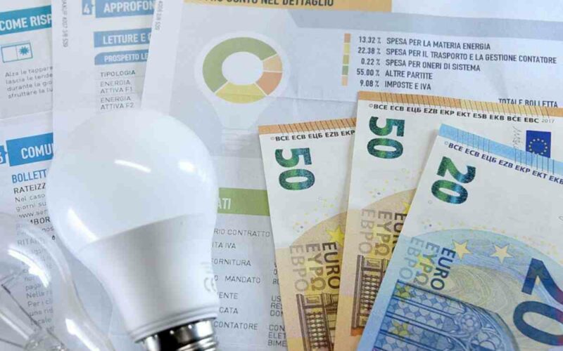 luce-e-gas,-la-classifica-di-altroconsumo:-quali-aziende-garantiscono-il-miglior-servizio