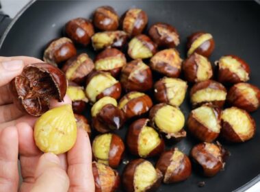 sono-pronte-in-appena-10-minuti-e-le-sbuccio-in-3-secondi,-il-segreto-e-cuocere-le-castagne-cosi!