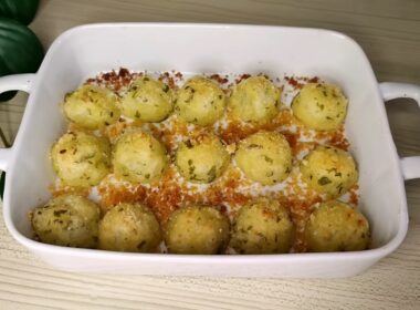 con-le-patate-preparo-delle-polpettine-al-forno-saporitissime-con-4-ingredienti-|-solo-30-kcal-ognuno!