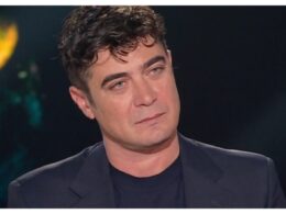 aldo-grasso-infilza-riccardo-scamarcio-dopo-lintervista-a-belve:-si-crede-carmelo-bene