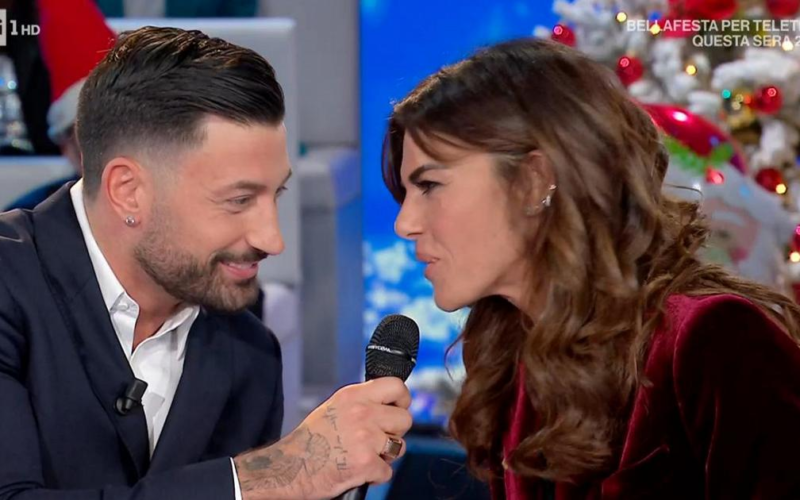 bianca-guaccero-parla-del-matrimonio-con-giovanni-pernice-e-svela-come-e-nato-il-loro-amore-a-ballando