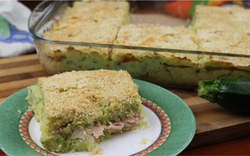 avevo-piu-di-un-chilo-di-patate-e-stavolta-ci-ho-messo-pure-le-zucchine,-e-venuto-un-capolavoro-questo-gateau:-i-miei-figli-me-lo-hanno-chiesto-anche-per-stasera!