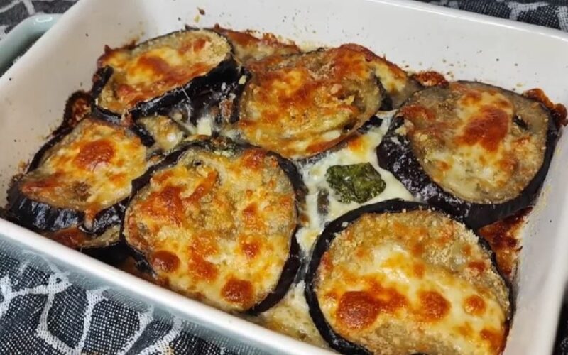 era-proprio-la-ricetta-di-melanzane-che-cercavo:-saporita,-leggera-e-tanto-gustosa-|-solo-160-kcal!