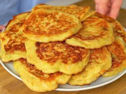 ieri-sera-hanno-fatto-a-gara-per-finirle-e-a-pensare-che-in-queste-frittelle-ci-ho-messo-il-cavolo:-prima-invece-non-lo-voleva-mangiare-nessuno!