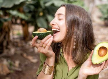 avocado:-quanti-mangiarne-al-giorno-per-stare-bene?-ce-un-numero-preciso