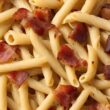 pastina-con-philadelphia-e-pancetta:-ci-metti-un-attimo-con-lalternativa-gluten-free